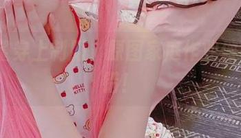 当AT鲨穿上制服，原图家庭作业做得真不错！