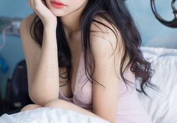 IMiss爱蜜社 - 女王的光环？Lucky沈欢欣的定制作品竟在我脑海中打起了摩擦