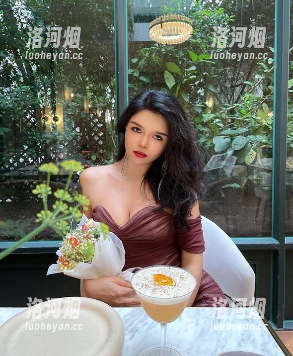 微密圈 - 民国旗袍套图直接化身为时光机，Jessie婕西的更新我已经等不及了！-洛河烟