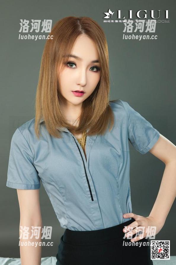 Ligui丽柜 - 安娜的全套写真：天使我只服这位小姐！-洛河烟