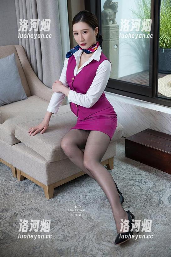 TouTiao头条女神 - 看！窗边的温心怡，私房小角落流出的温柔图片-洛河烟