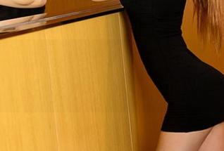 UGirls尤果网 - 最新发布，凌希儿的毛衣——彻底颠覆我对毛衣的认知。