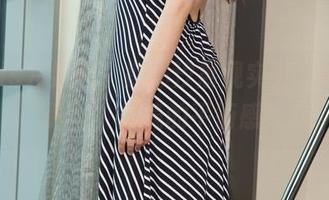 UGirls尤果网 - 颜亦汐展现实力，全套高跟鞋，超稳的平衡感！