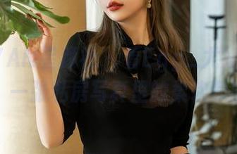 XINGYAN星颜社 - 看Egg_尤妮丝在浴室：一张私房写真里的柔软和暗示