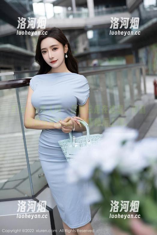 Xiuren秀人网 - 原图总是在这里，何嘉颖双马尾在线，剧情稍后上演。-洛河烟