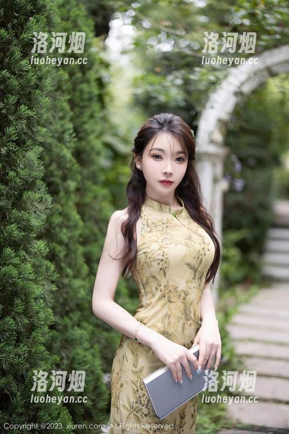 Xiuren秀人网 - 聚焦养乐多Doll女王合集：美丽不止一面-洛河烟