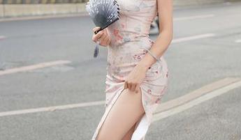 Xiuren秀人网 - 糖豆sisi的厨娘大合集——美食、打脸和手忙脚乱的原图！