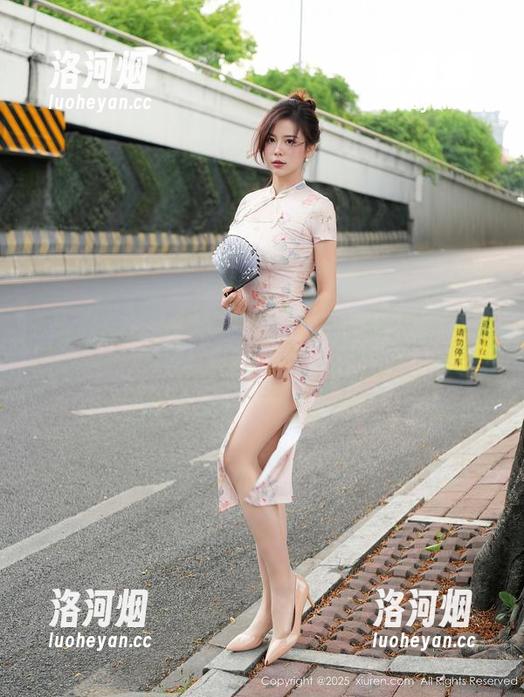Xiuren秀人网 - 糖豆sisi的厨娘大合集——美食、打脸和手忙脚乱的原图！-洛河烟