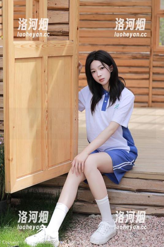 Xiuren秀人网 - 不要叫我姑娘，给我喝奶——软糖爱喝奶睡衣合集更新啦！-洛河烟