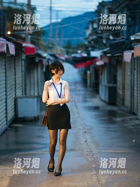定制之旅：翻开“nagesa魔物喵”的夏休日记图集-洛河烟