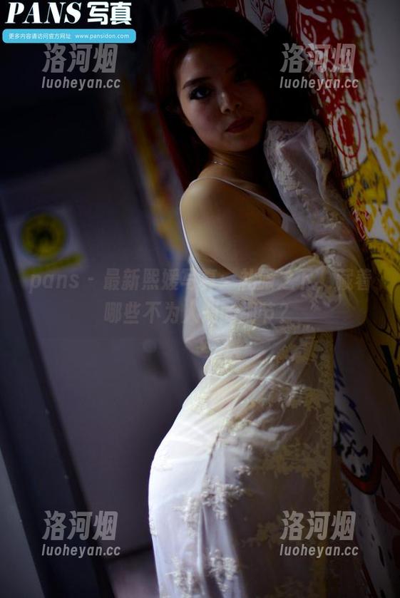 pans - 最新熙媛写真：礼服之下，藏着哪些不为人知的细节？-洛河烟