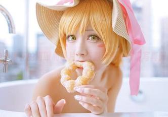 rinka冲田凛花的猫眼和镜片，资源满满的眼镜写真即将上线！