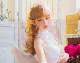 美脚yui金鱼的写真全集，可能会让你的想象力游得更远！
