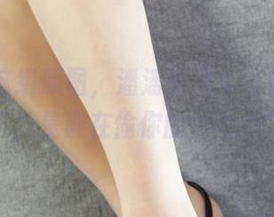 丽柜 - 这组原图，潘潘的温柔让你心都颤了，是谁在偷你的小心心？