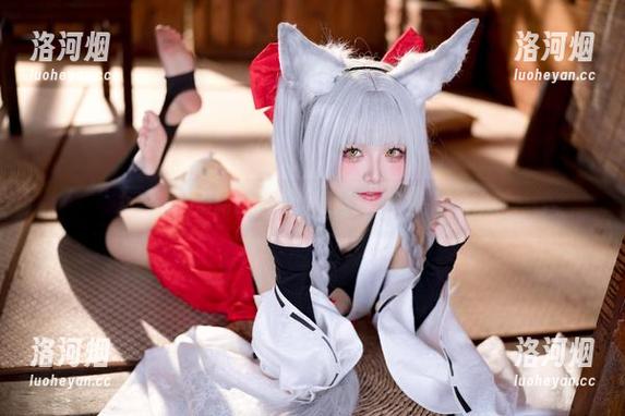 九柒喵的最新图片，体操服白子加持蹭蹭上涨-洛河烟