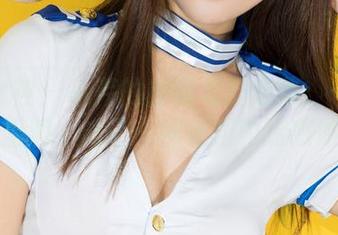 克拉女神 - 小芹的校服写真合集：一身色调温润，成了一种有趣的迷惑游戏