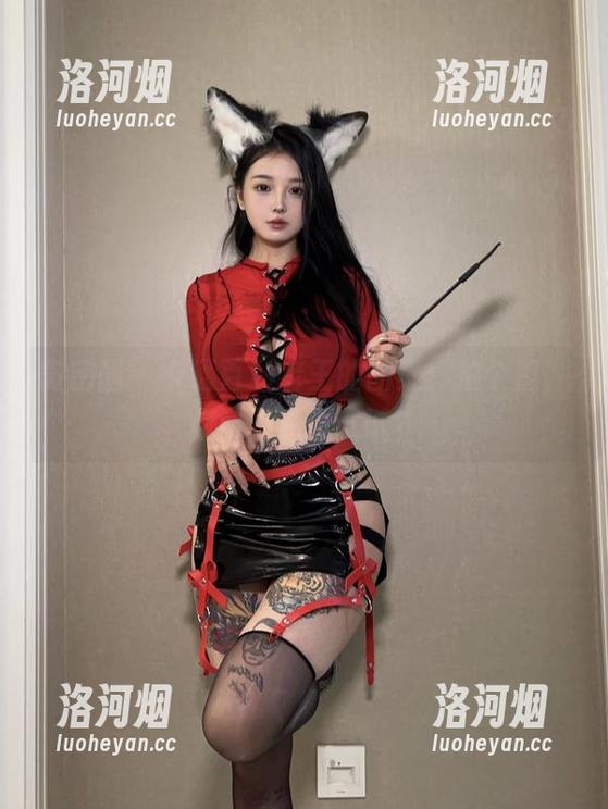 微密圈 - 卡通百科老王的图集：拍个照，你敢不点赞试试？-洛河烟