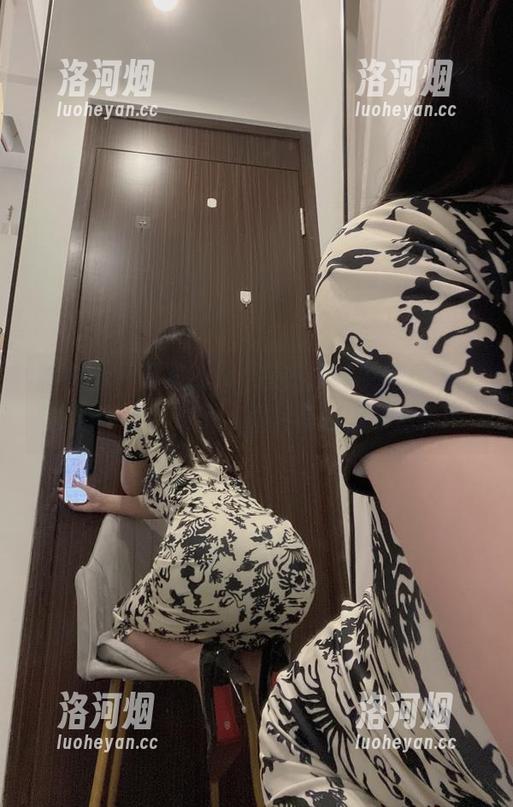 微密圈 - 可馨juicy在高跟鞋中的春烦，对，福利来了，图片得赶紧收藏！-洛河烟