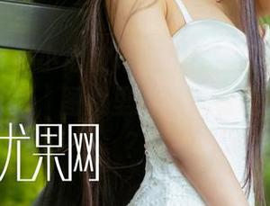 尤果网 - 不小心被布莱尔昆娜刷到，随手精选的自拍，图片里的气氛看着让人心烦？