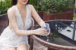 尤蜜荟 - 更新了！YOYO优优的写真让你体会指尖的微妙味道