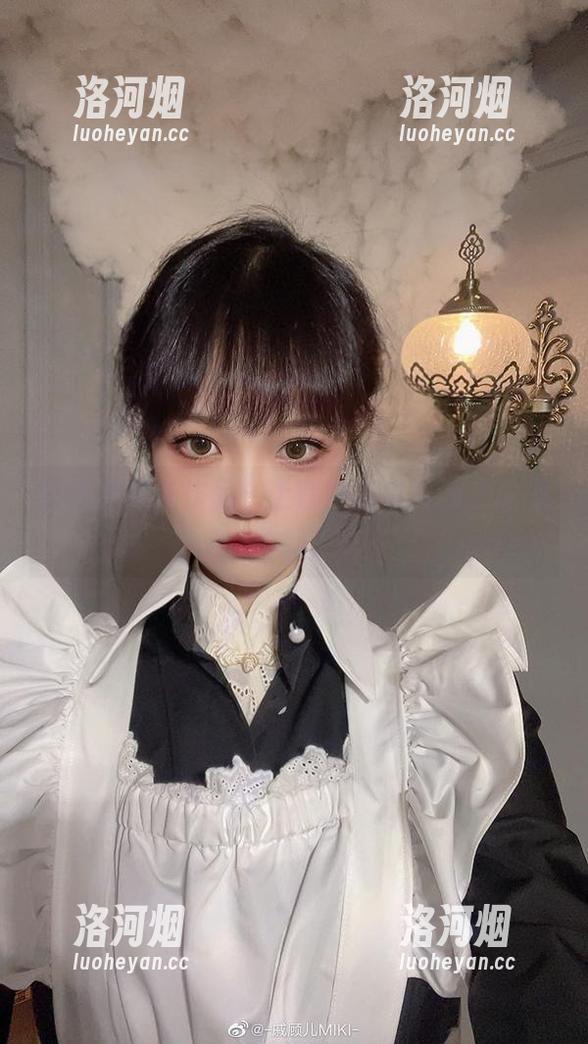 精选戚顾儿作品,上官婉儿也要为之自愧不如?-洛河烟 精选戚顾儿作品,上官婉儿也要为之自愧不如?-洛河烟
