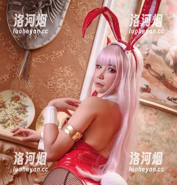 抱走莫子aa最新力作，胶衣美图等你来审视！-洛河烟