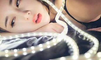 推女神 - 当陈嘉瑶AYomiabe遇上油亮：原图免费送，下载再说。