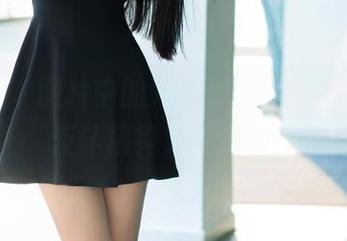 推女郎 - 图片中的郑瑞熙，婚纱遮掩后的反斗精神又要来啦！