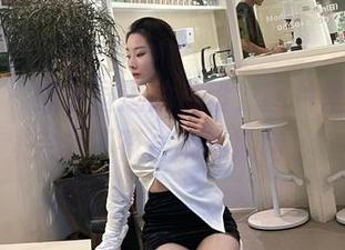 微密圈 - 是小逗逗的片段，图片里的剧情完全不符合我的期待。