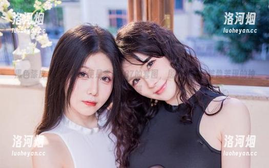 黑色漆皮兔女郎，即使是末夜787的套图，居然也有种若隐若现的神秘感-洛河烟