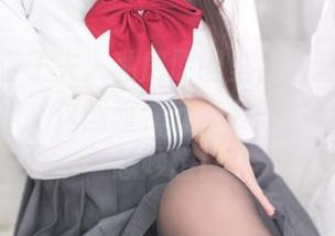 走心！杏子夫人私房原图里，碧蓝航线与奶牛交织，这画面，就像我吃午饭时的奇思妙想！