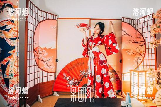 果团网 - little贝壳喵又来了，这次的美图作品让我有种想把这份可爱带走的冲动！-洛河烟