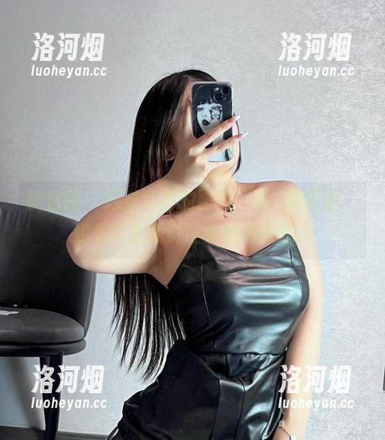 微密圈 - 通过华丽的图片，桃沢樱呀的“奶牛”主题竟让我脑洞大开。-洛河烟