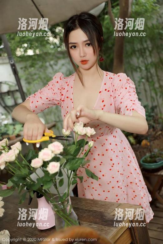 模范学院 - 当SiByl李思宁化身天使,私房图包饱含了多少馋眼的瞬间!-洛河烟 模范学院 - 当SiByl李思宁化身天使,私房图包饱含了多少馋眼的瞬间!-洛河烟