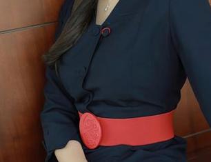 模范学院 - 黄乐然的短裙之旅：这是在拍照还是在跑步？