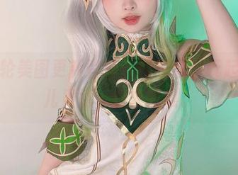 新一轮美图更新登场，樱梨梨又玩起了雅儿贝德，快来瞧瞧。