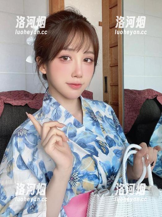 一号玩家水淼aqua，气质cos大战：新版八重神子，图包来了！-洛河烟