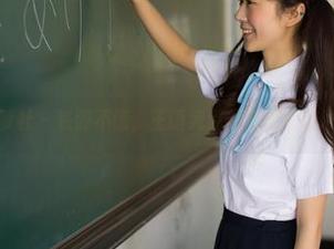 波萝社 - 资源不慌，王语纯温柔套图带你漂流