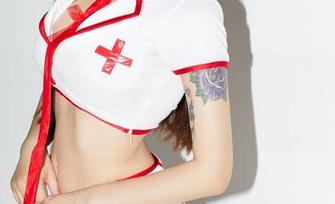最新图包：洛丽塔大哥的泳装奇趣秀！谁还在家里偷懒呢？