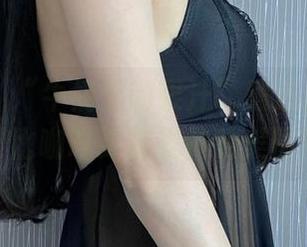 微密圈 - “牛奶里的果汁”黑色套装合集：比咖啡更能提神的美图！