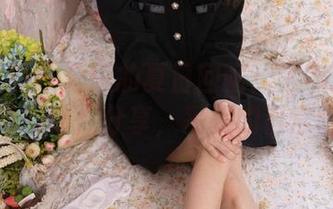 甜予摄影 - 思思的夏日回忆：人字拖与写真集的随性分享，妥妥的日常吧？