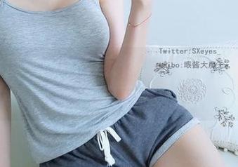 眼酱大魔王w的居家作品集：镜头下的小自我