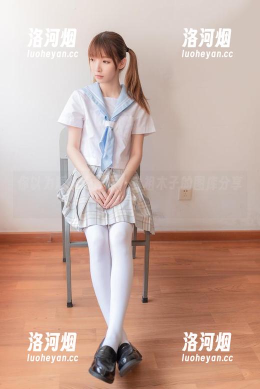 你以为短裤没意思？看祖木子的图库分享再说！-洛河烟