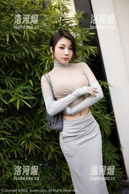 秀人网 - 卓琳妹妹_jolin的办公室福利图集——看她的桌面乱中有序，心事满满。-洛河烟