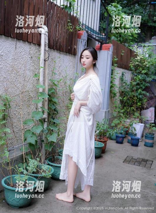 秀人网 - 娜娜子yy和无圣光的户外奇幻旅程，合集来了！-洛河烟