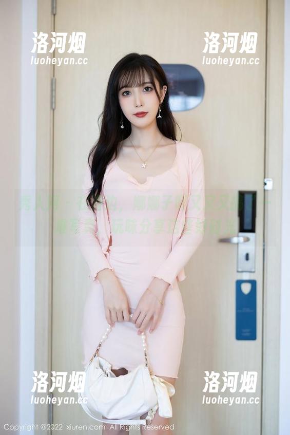 秀人网 - 在海边，娜娜子呀又又又搞了一堆写真，玩味分享这些好时光-洛河烟