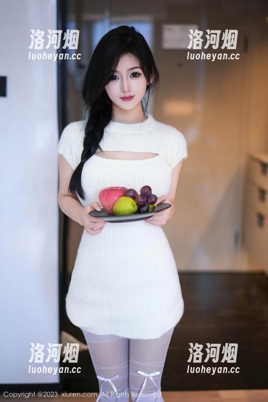 秀人网 - 星子柒kiki私房肉丝合集，你绝对想不到的调料搭配，来一发吧！-洛河烟