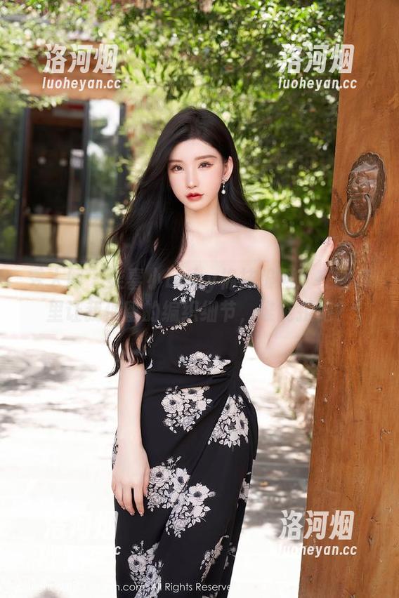 秀人网 - 柒喜小baby棉袜银河：在图库里让我停留的编织细节，谁能拒绝？-洛河烟