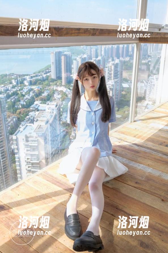 稚乖画册 - 私房写真里的白丝游戏：团子在新堂-0118d中玩得不亦乐乎-洛河烟