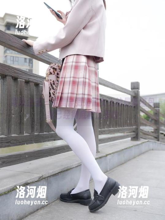 紧急企划 - 刚刚碰到奶昔女王的最新图包，我已经彻底被征服啦！-洛河烟